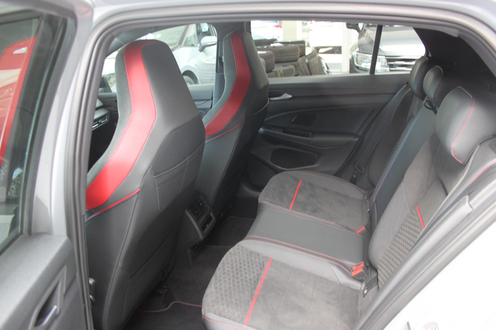 Volkswagen Golf VIII Lim. GTI CLUB/ED45/AKRA/PANO/H&K/DCC/H, миниатюра 7