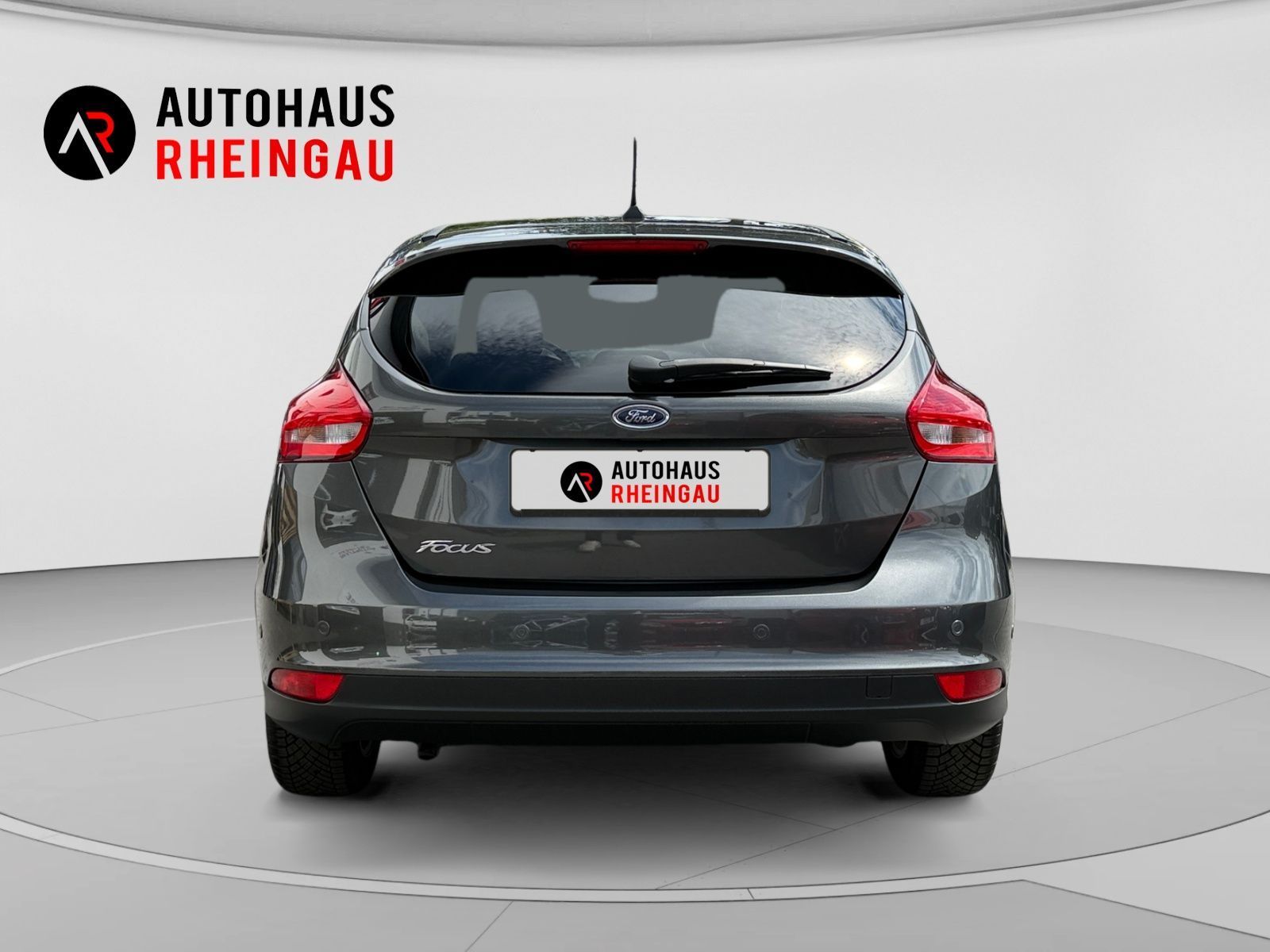 Fahrzeugabbildung Ford Focus 1.0 EcoBoost Titanium NAVI PDC