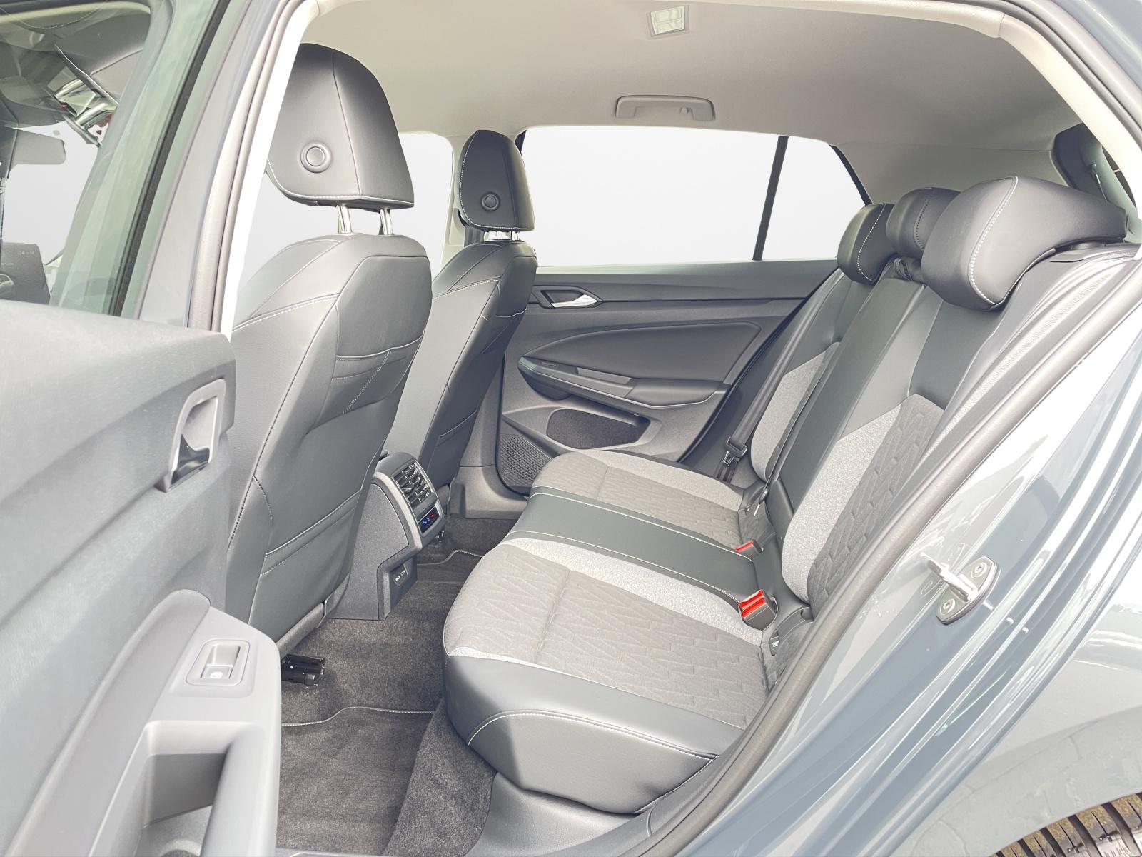 Volkswagen Golf 1.5 eTSI DSG Energy AHK Navi LED Kamera PD, миниатюра 12