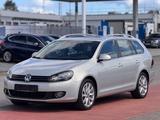 Volkswagen Golf VI Variant Highline AHK' PANO' PDC' SHZ - Volkswagen Golf aus 2010: Variant