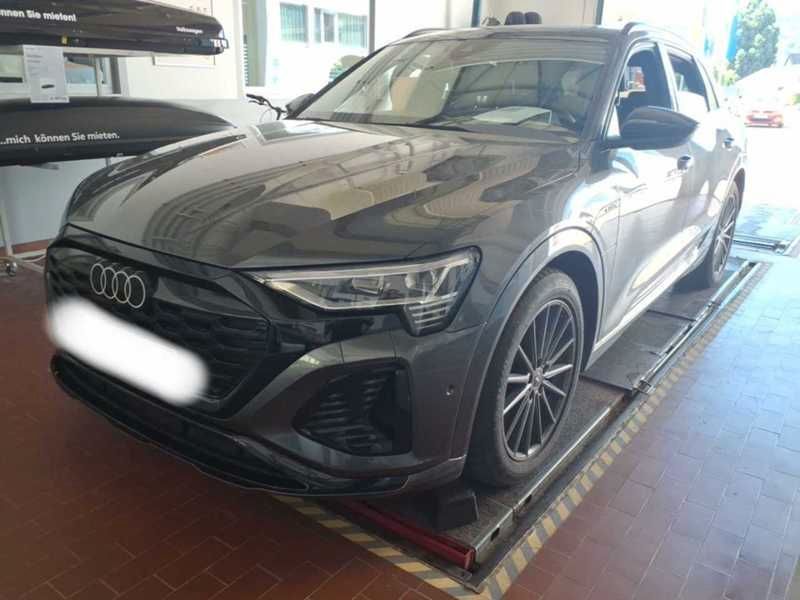 Audi Q8 e-tron quattro S line HUD BLACKSTYLE KAMERA foto 2