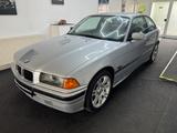 BMW 320i Coupe Rentner Fahrzeug Top Zustand - BMW 320: Coupe, I