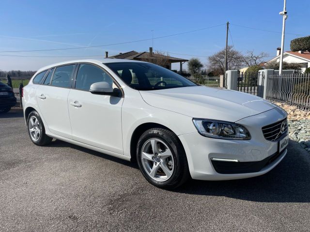 Volvo V60 D2 1.6 Powershift Business auto