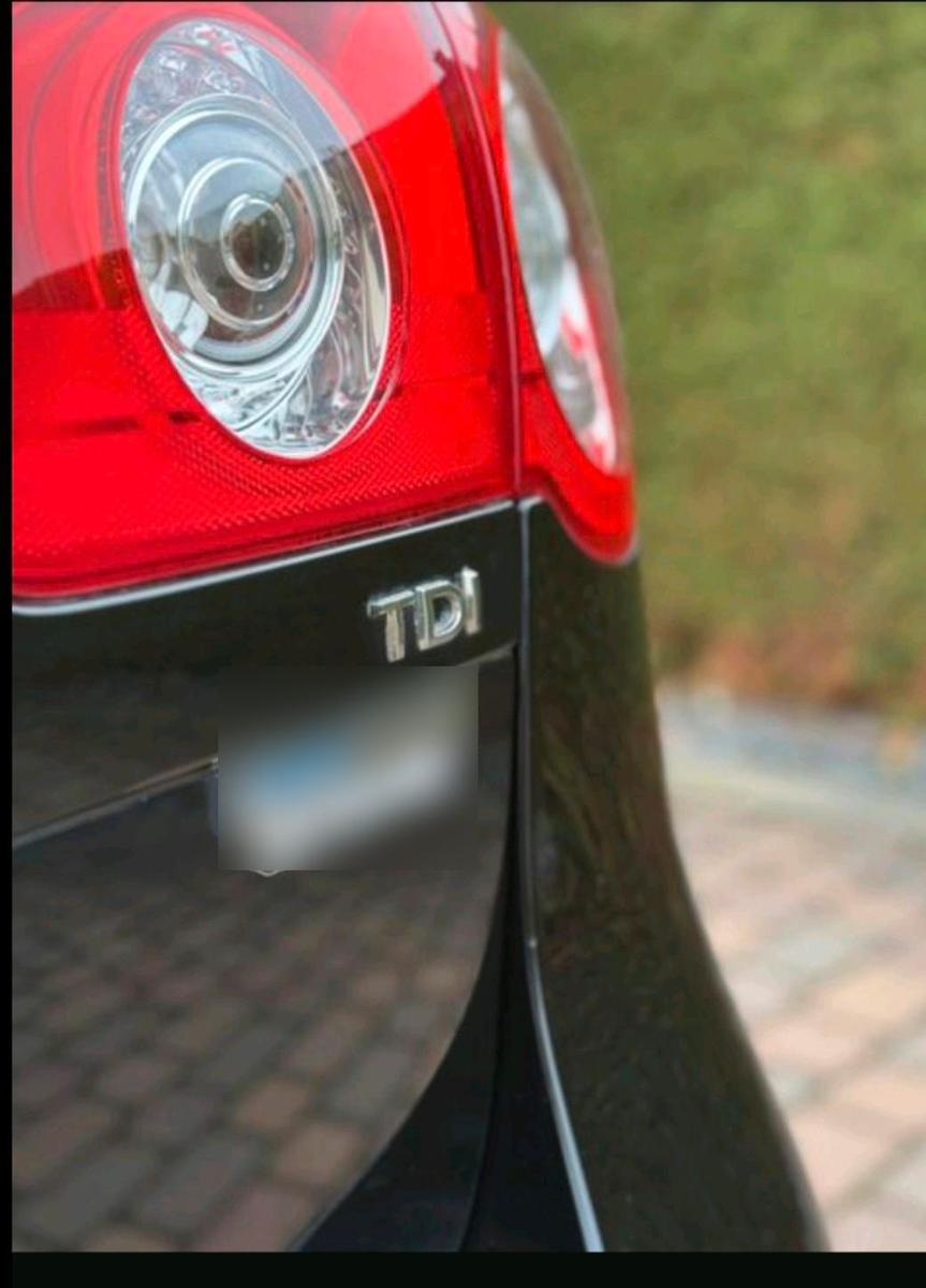 Volkswagen Passat 2010 — engine 140 HP (103kW)