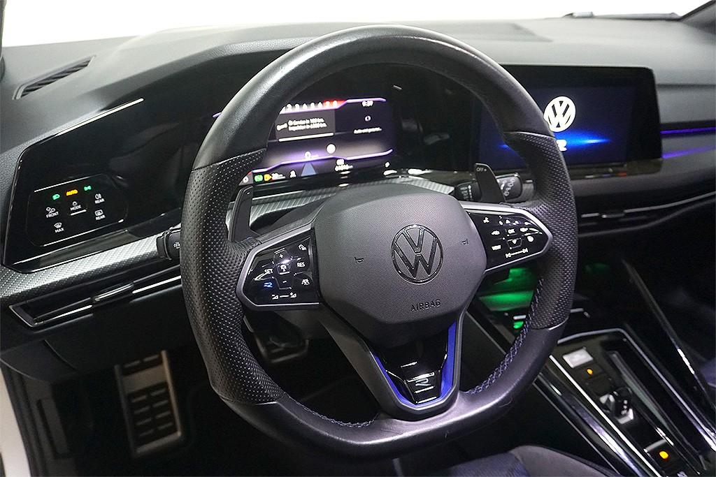 Volkswagen Golf 8 2.0TSI DSG R 4M Virtual Pano Navi, миниатюра 10