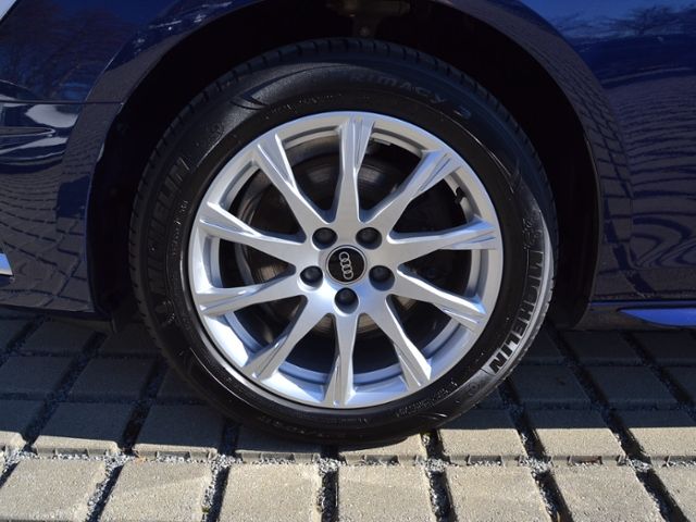 A4 Avant 35 TFSI S-tronic Advanced AHK/LED/17-ZO