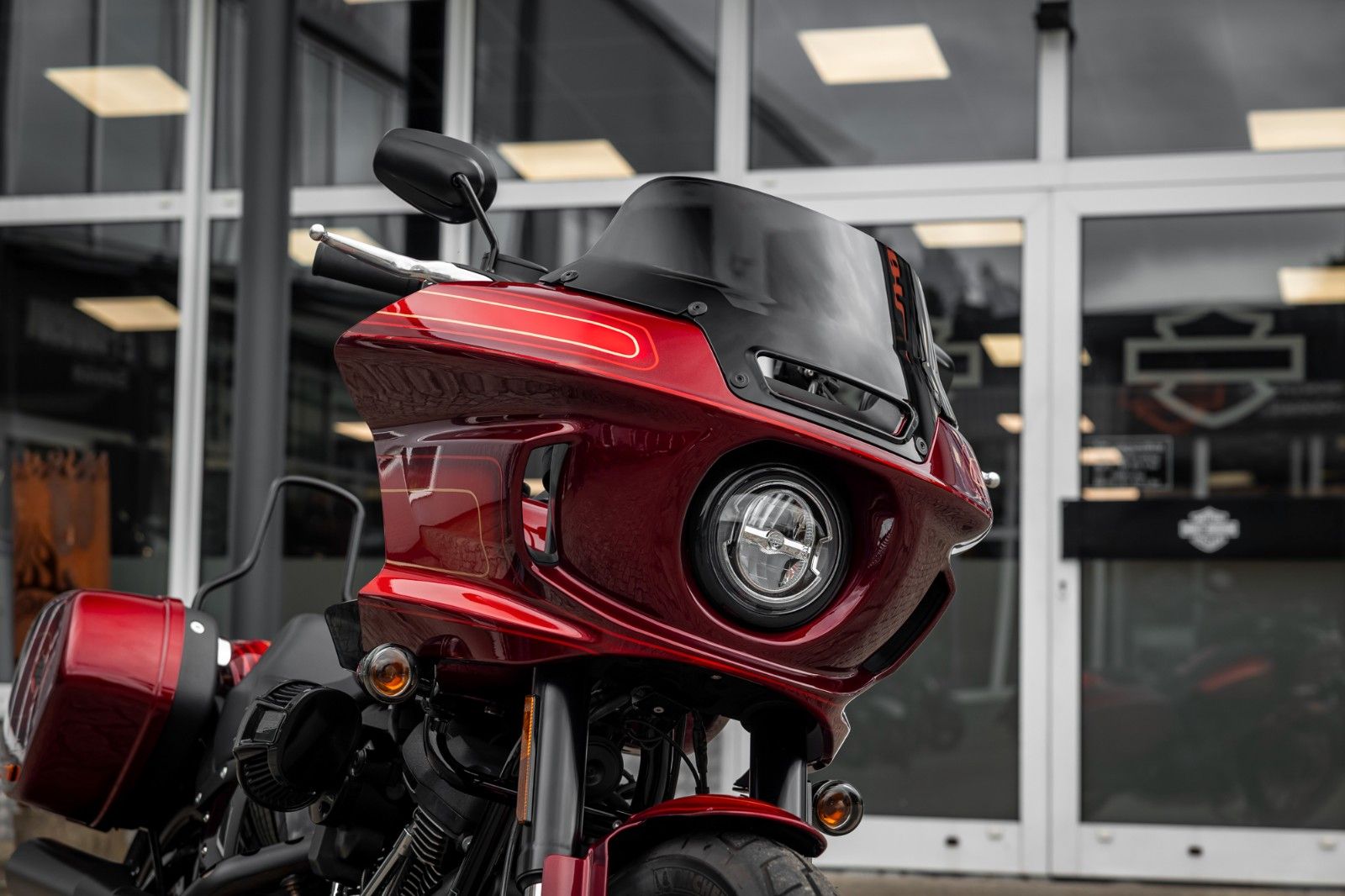 Fahrzeugabbildung Harley-Davidson FXLRST LOW RIDER ST 117 - EL DIABLO Nr. 359/1500