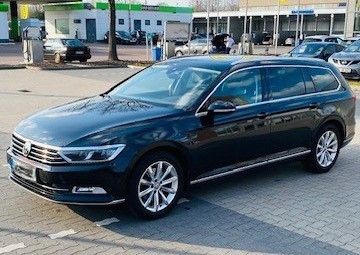 VW Passat Variant 2.0 TDI 140kW DSG Highline Pano