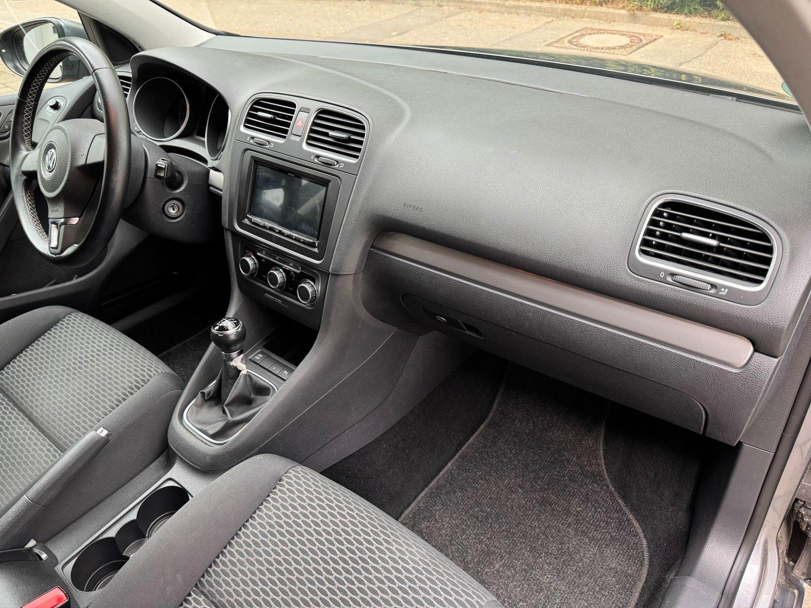 Volkswagen Golf 2009 — photo 11
