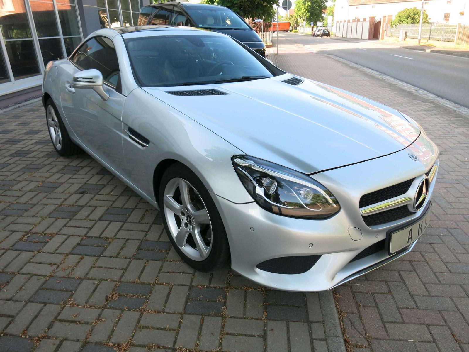 Mercedes-Benz SLC 200 SLC 200 (172.434) LED PANORAMADACH