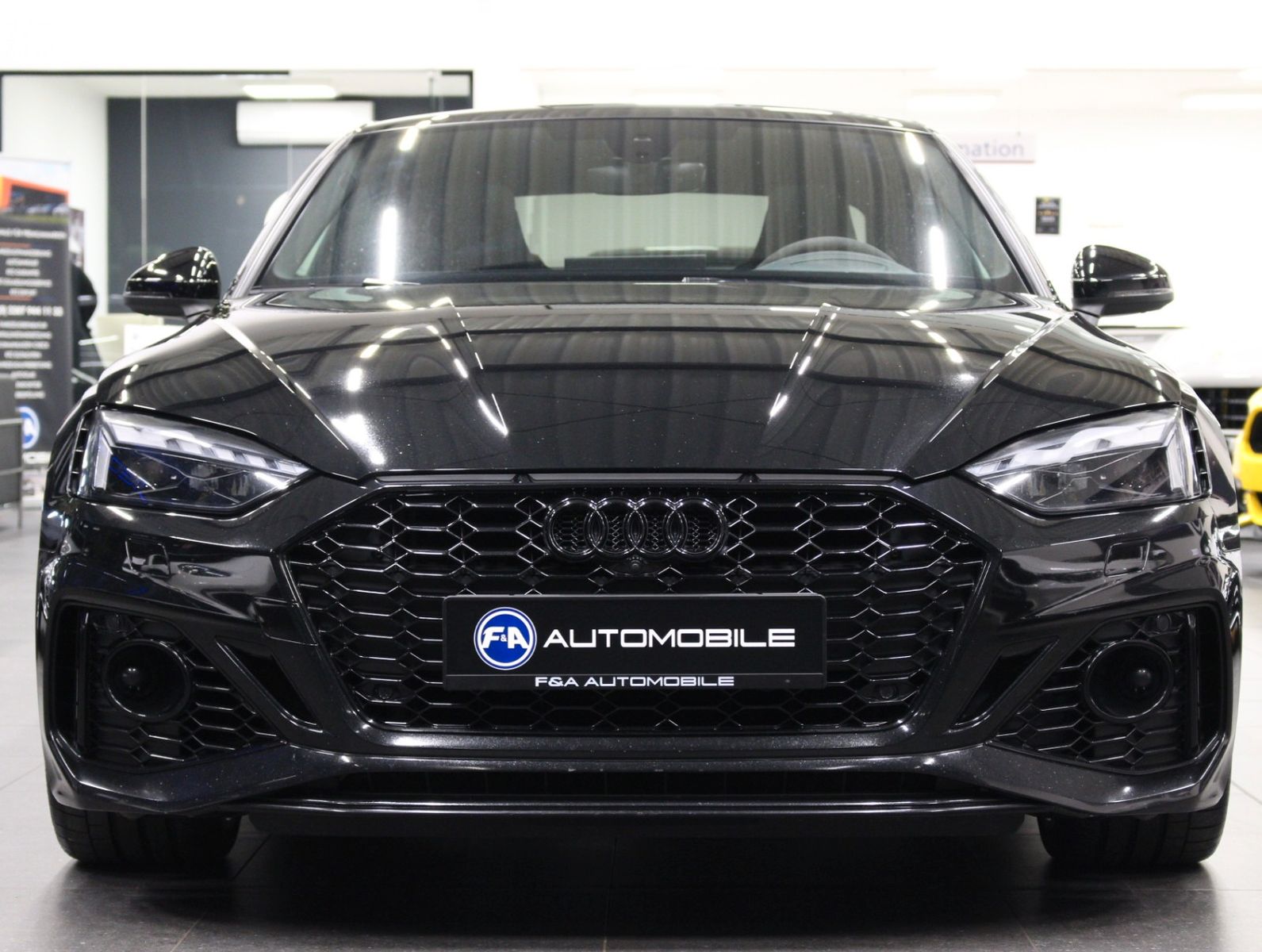 Fahrzeugabbildung Audi RS5 Coupe Quattro*Laser LED*Pano*HUD*VOLL