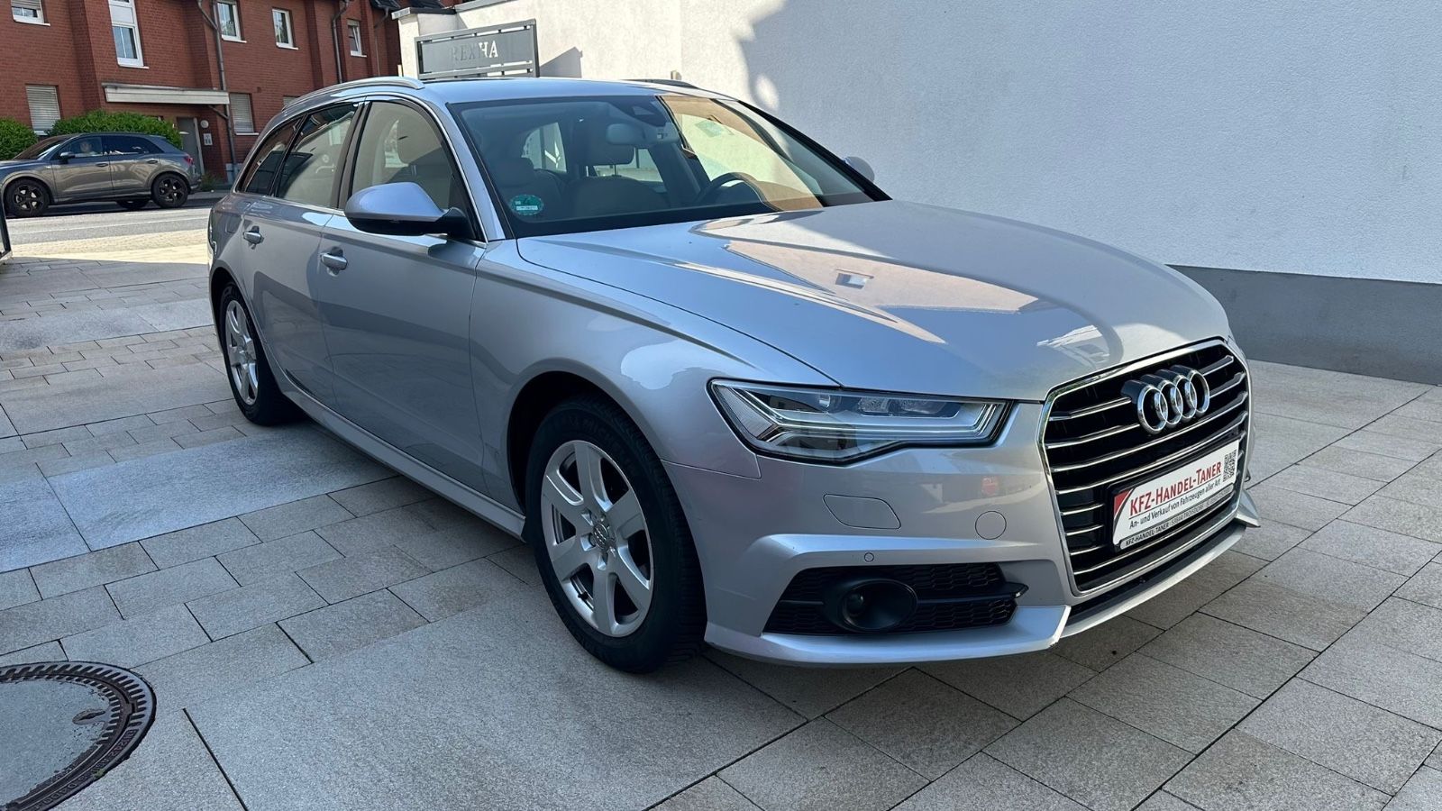 Audi A6 - 1