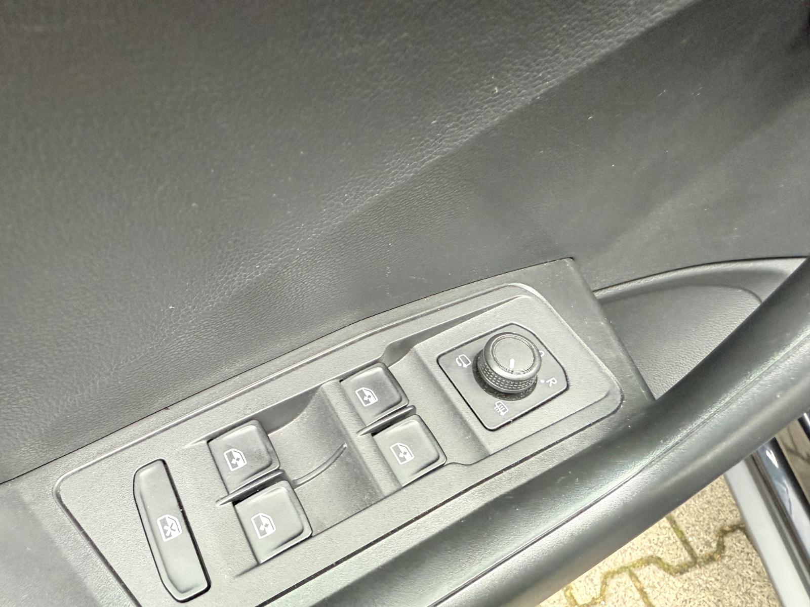 Volkswagen T-Roc Basis, миниатюра 10