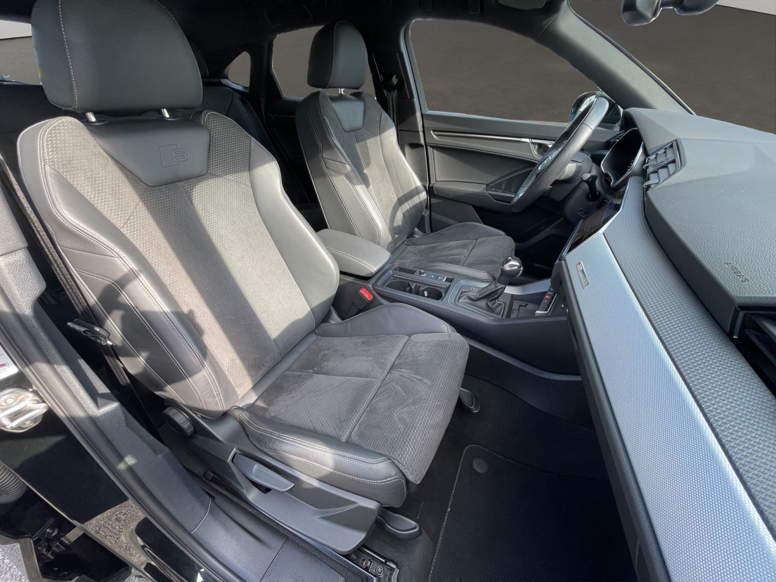 Audi Q3 - Bild 20