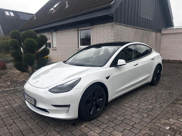 Tesla  Model 3 Longrange - Allradantrieb