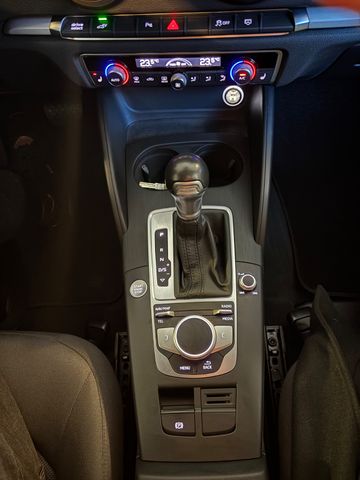 A3 40 e-tron S tronic Sportback *Navi*Assistenz*