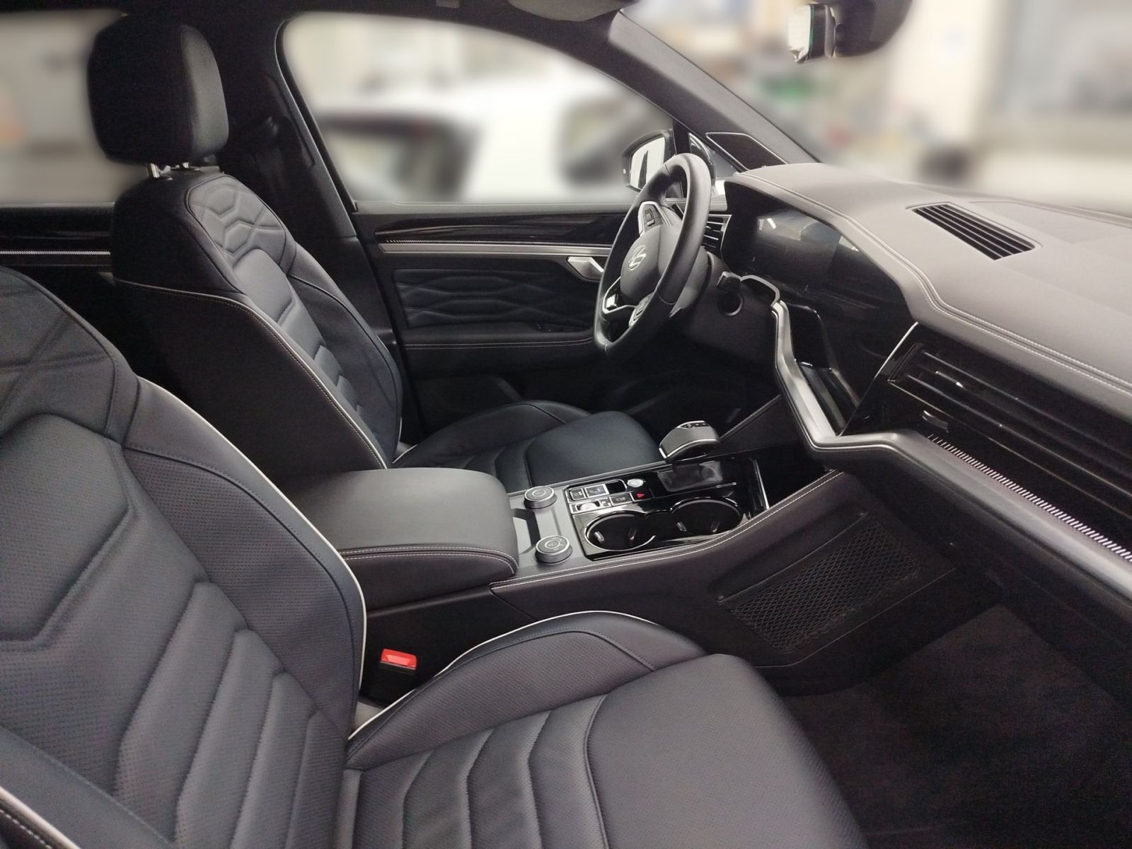 Volkswagen Touareg - Bild 12