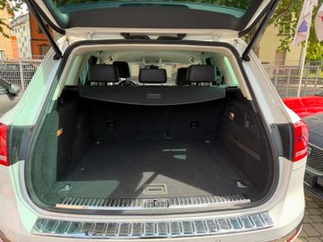 Volkswagen Touareg - 7