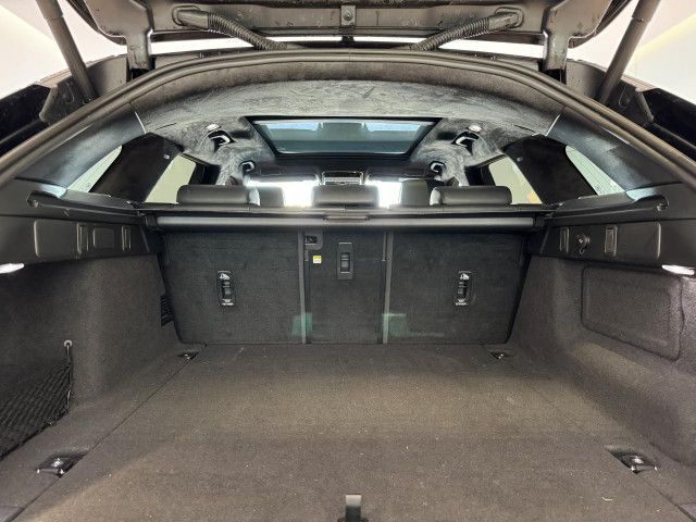 Foto Nummer 17: LAND ROVER Range Rover Velar