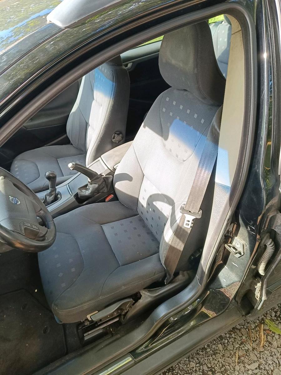 Volvo V70 2005 — photo 7