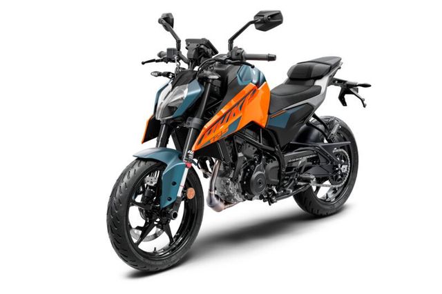 KTM 125 Duke 2024 Aktion