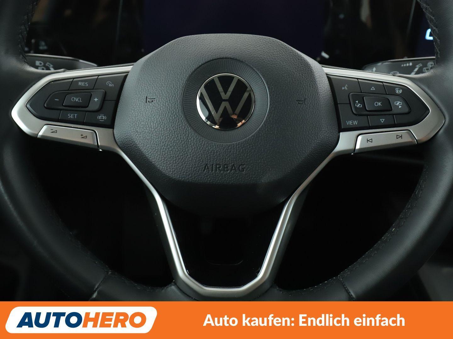 Volkswagen Golf VIII 1.0 TSI*TEMPO*PDC*SHZ*KLIMA*GARANTIE*