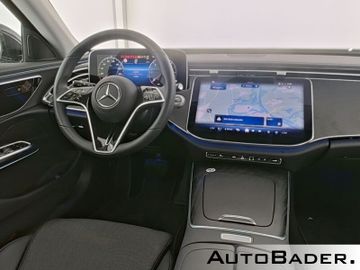 Mercedes E 220 - 6