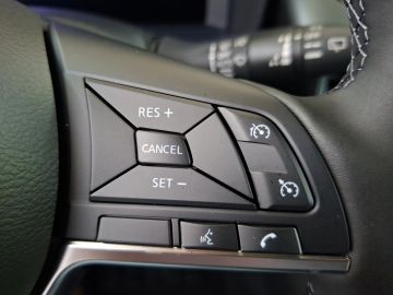 Nissan Juke N-Connecta 1.0 DIG-T °LED°Navi°SHZ°Kamera°