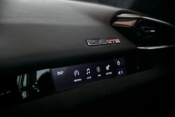2022 Ferrari 296 GTB 缩略图 15