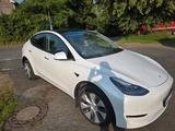 Tesla Model Y Long Range Dual Motor AWD Long Range - Tesla Model Y in Dortmund