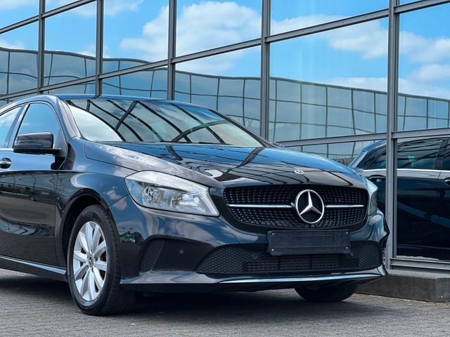 Mercedes-Benz A 180 BlueEfficiency Leder Navi PDc Sitzheiz AMG