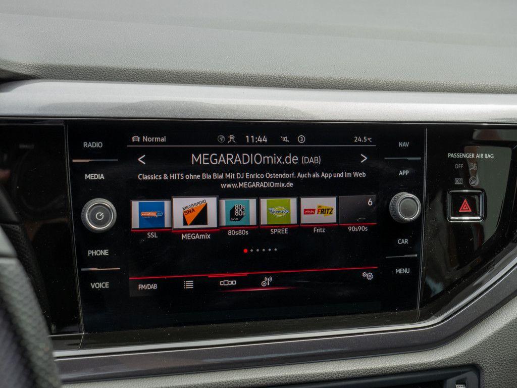 Volkswagen Polo GTI 2.0 TSI DSG Navi P-Dach R-Kam SHZ PDC, миниатюра 11