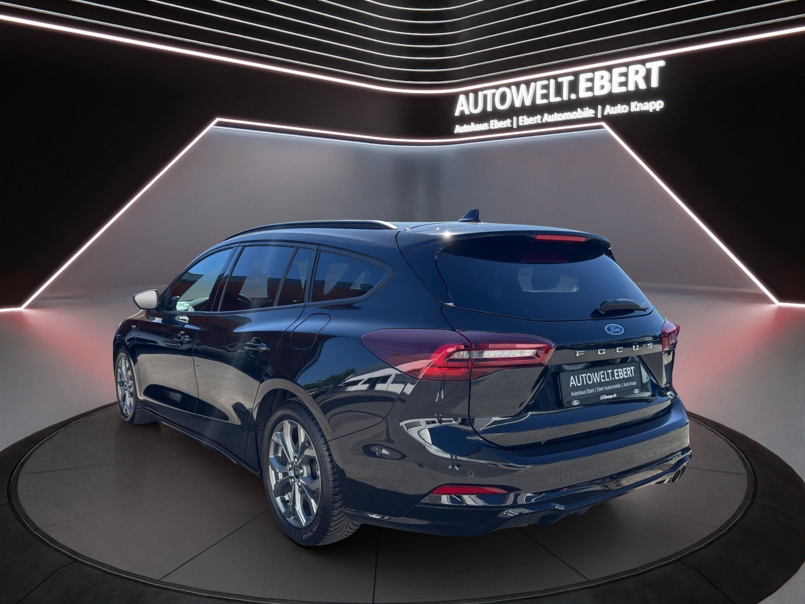 Fahrzeugabbildung Ford Focus 1.5 ST-Line X Aut./Matrix-LED/ACC/CAM/NAVI