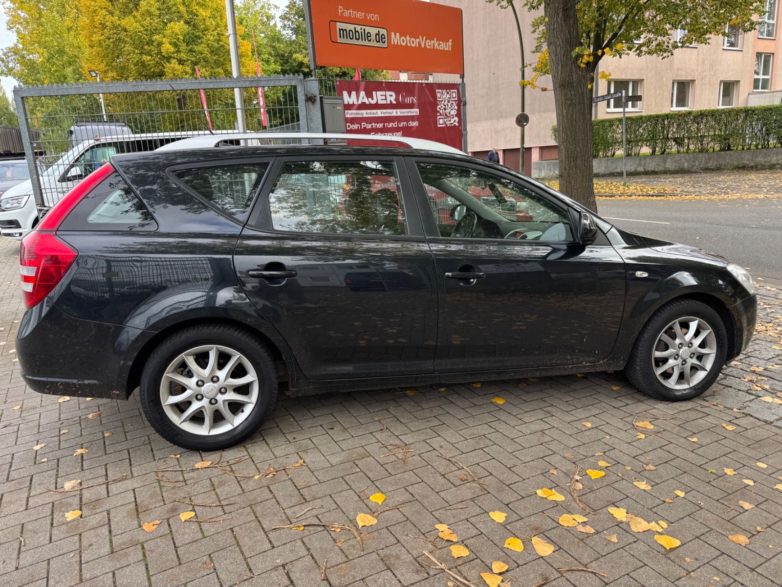 Fahrzeugabbildung Kia cee'd Sportswagon*AHK*KLIMA*BLUETO*NAVI