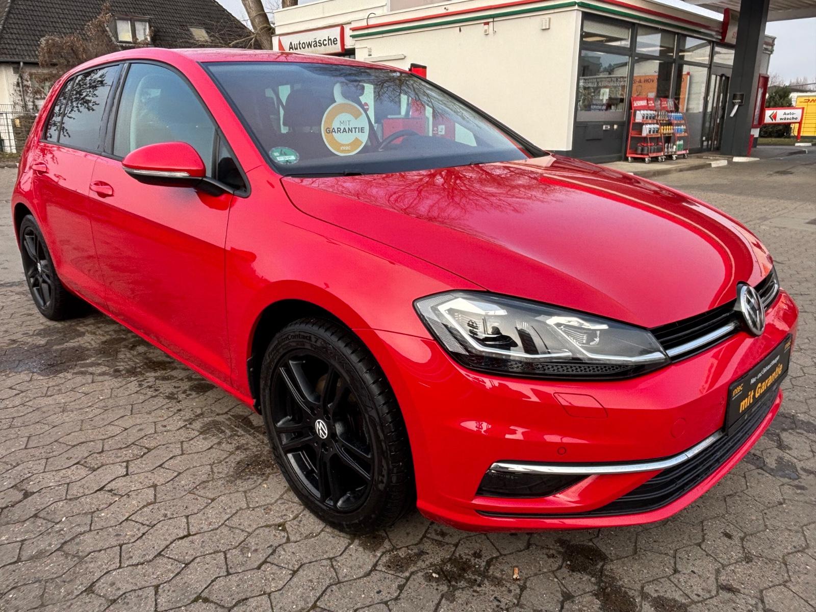 Volkswagen Golf TDI/Automatik/1.Hand/Kamera/LED/Navi/Top