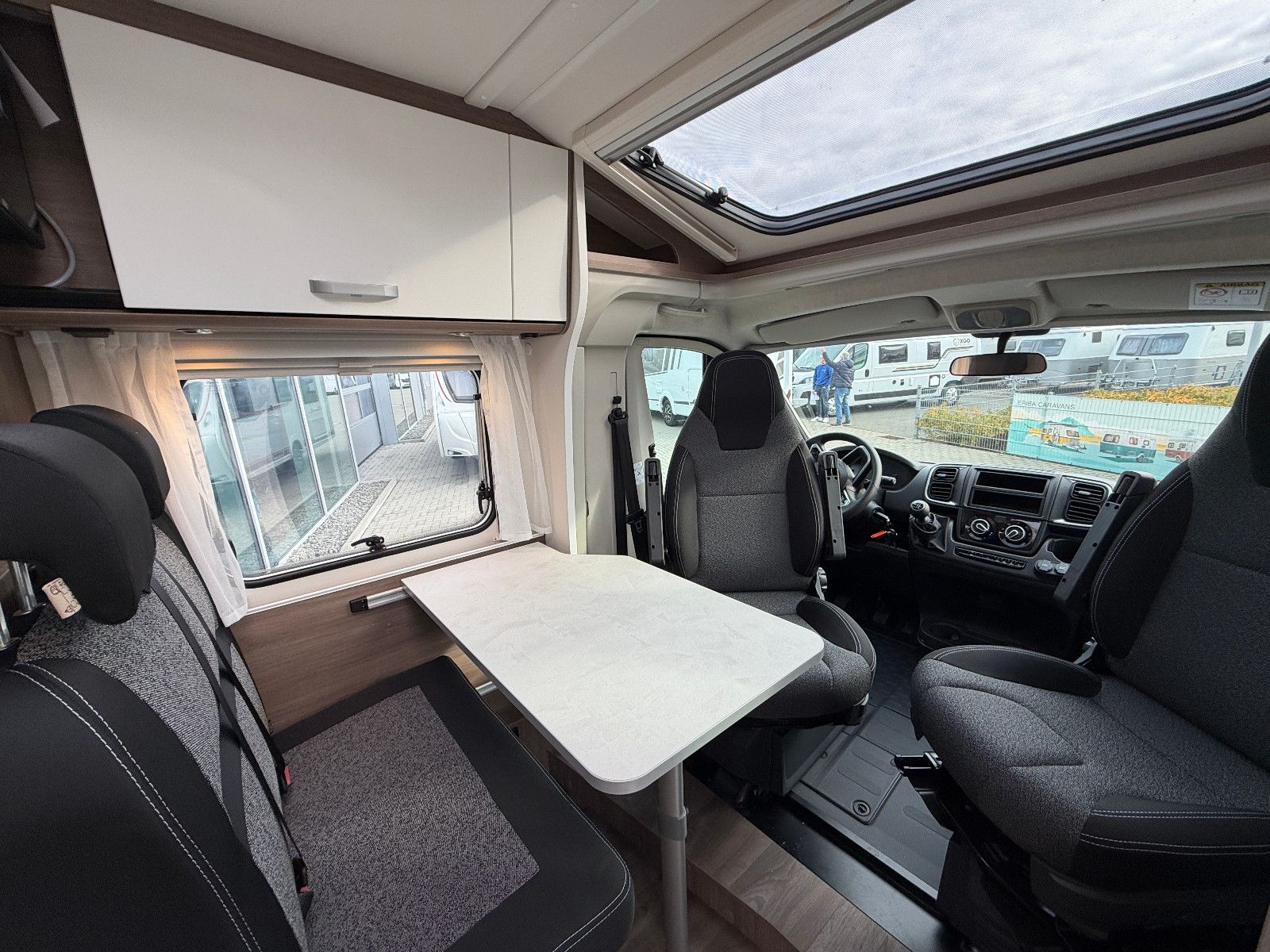 Fahrzeugabbildung Carado V-132 pro+ 7.822 € SPAREN !