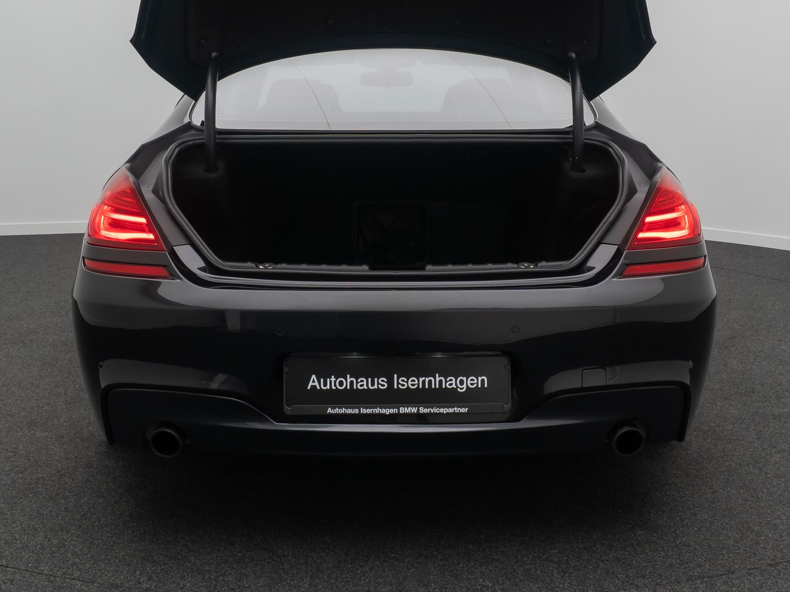 Fahrzeugabbildung BMW 640i xD Coupé M Sport H/K Kamera HUD SoftCl 19"