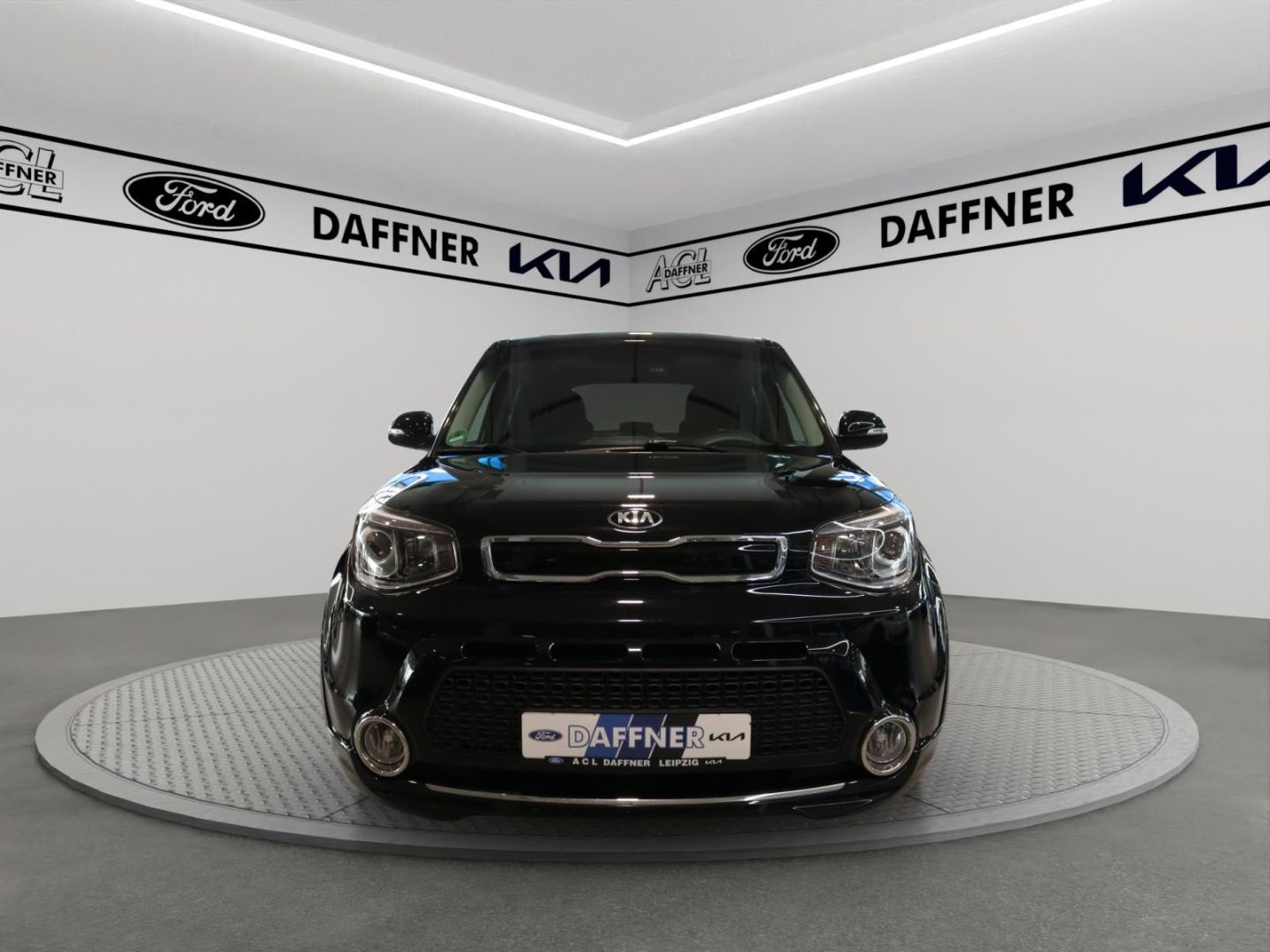 Fahrzeugabbildung Kia Soul Dream Team Navi Kamera Alu PDC Bluetooth