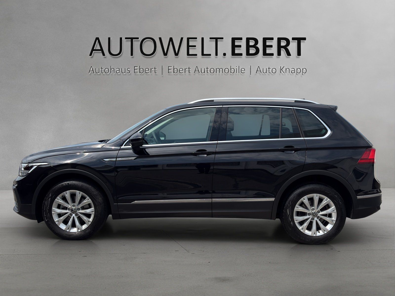Fahrzeugabbildung Volkswagen Tiguan 1.5 TSI DSG/ACC/AHK/LED/NAVI/KAMERA/SHZ/