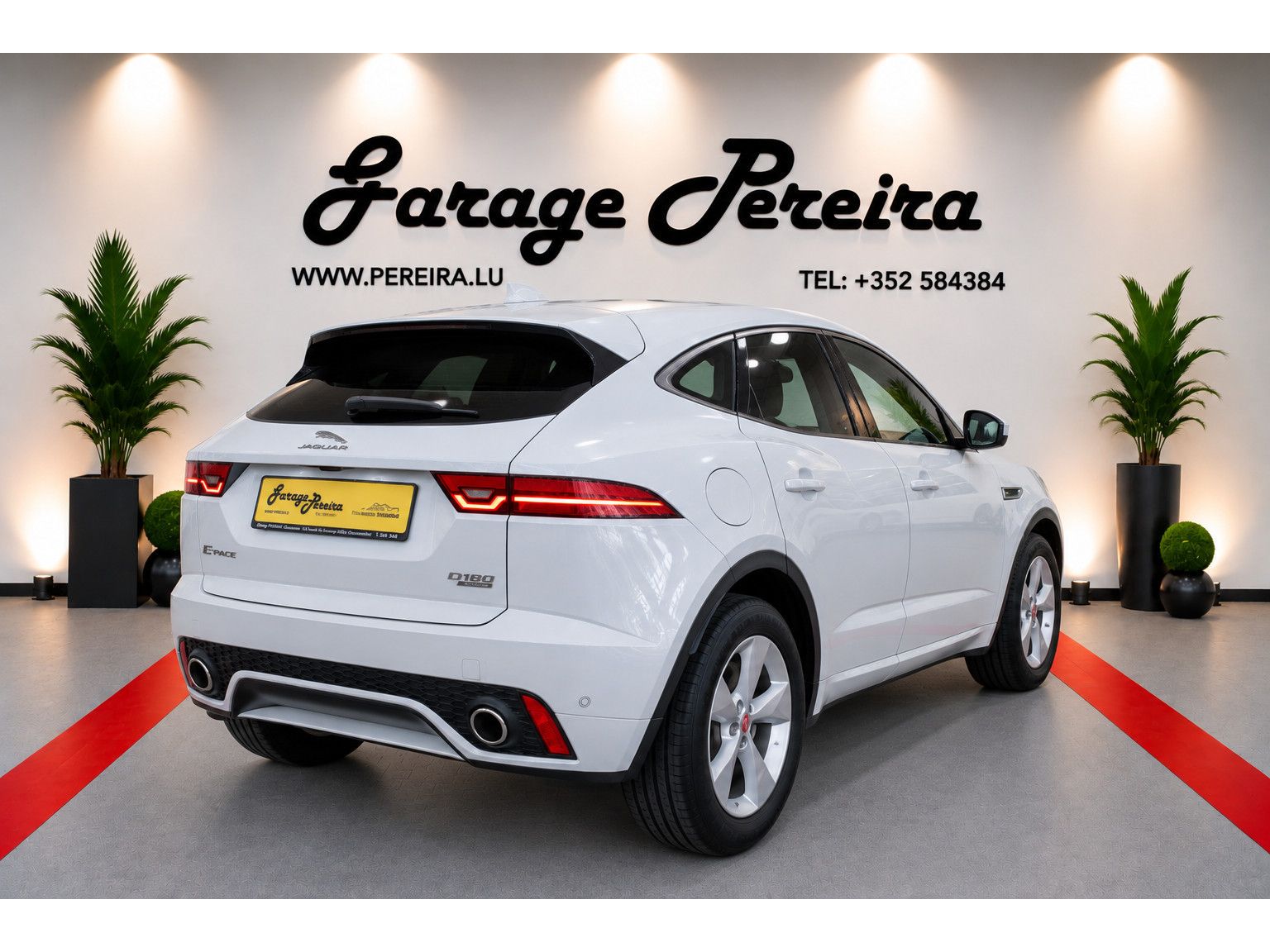 Jaguar E-Pace D 180 AWD R-DYNAMIC PANO CUIR NAVI imagem 3