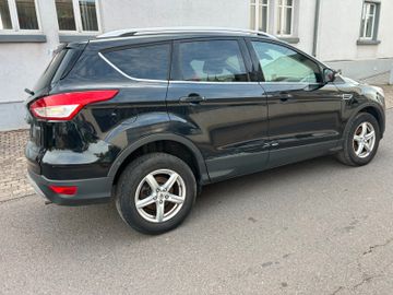 Ford Kuga - 5