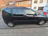 Skoda Roomster schwarz - Skoda Roomster Gebrauchtwagen in Köln
