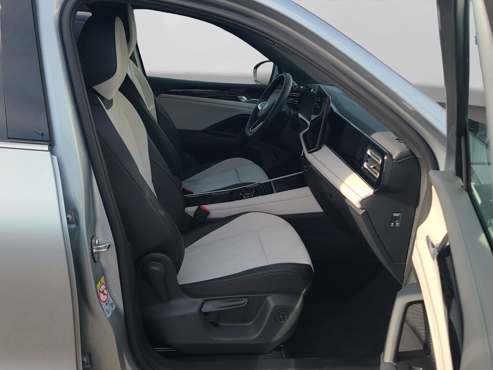 Volkswagen Tiguan eHybrid ELEGANCE 360° PANO MATRIX AHK foto 4