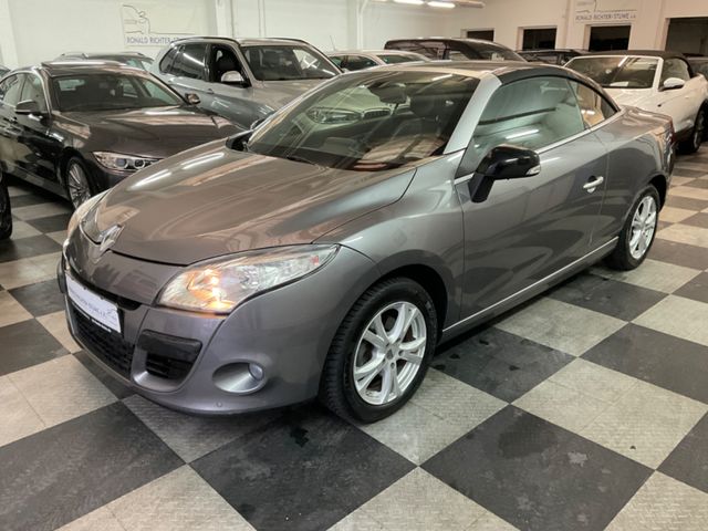 Renault Megane III Cabrio Luxe 2,0i 16V  Aut.Nav,Leder