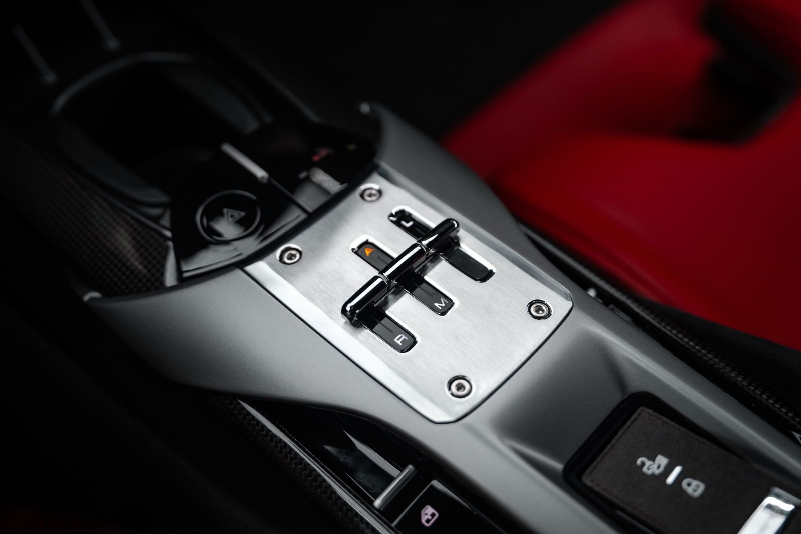Fahrzeugabbildung Ferrari 12Cilindri LIFT/CARBON/RACING SEATS/PASS DISPLAY