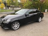 Mercedes-Benz E 250 Autom. - - Mercedes-Benz E 250 in Mainz