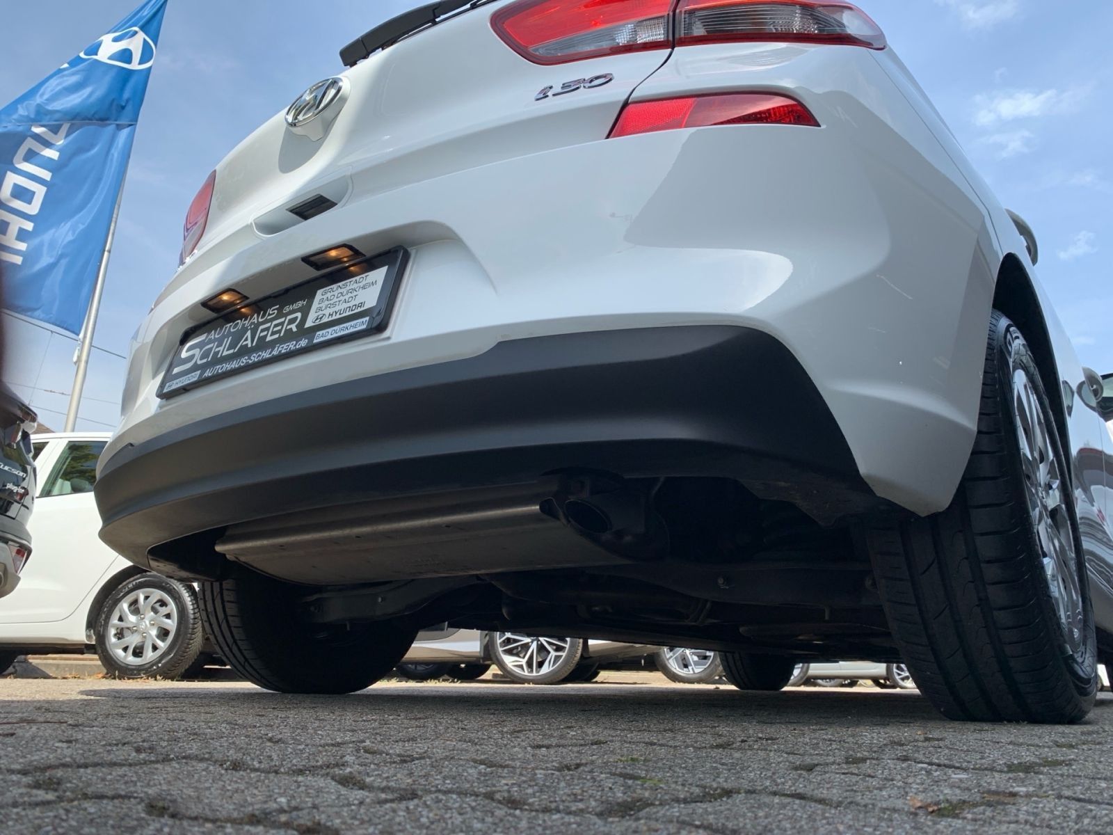 Fahrzeugabbildung Hyundai i30 1.4 Select 1 Hd 8xbereift
