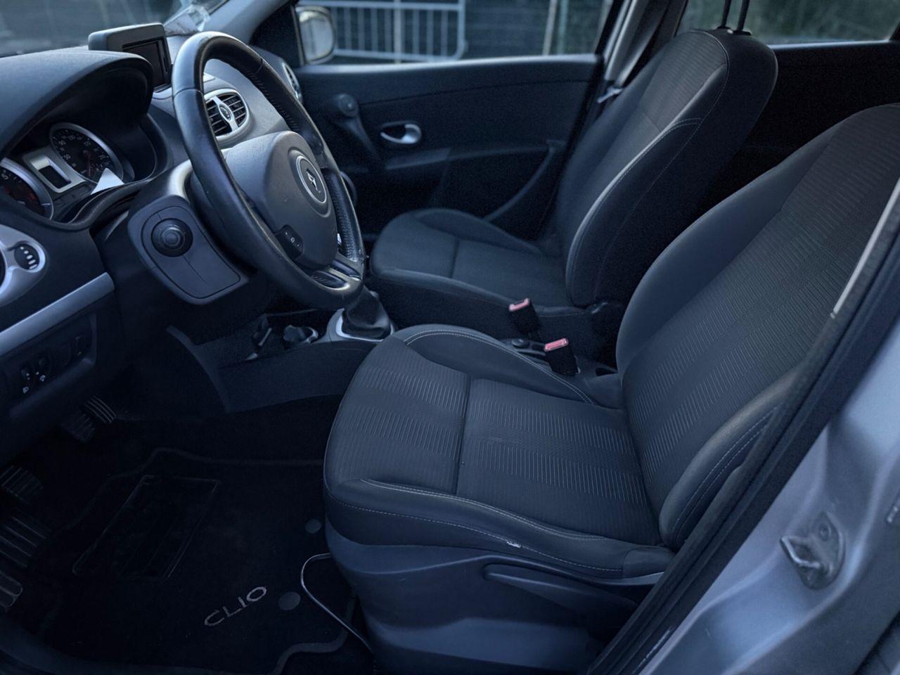 Renault Clio 2009 — photo 6