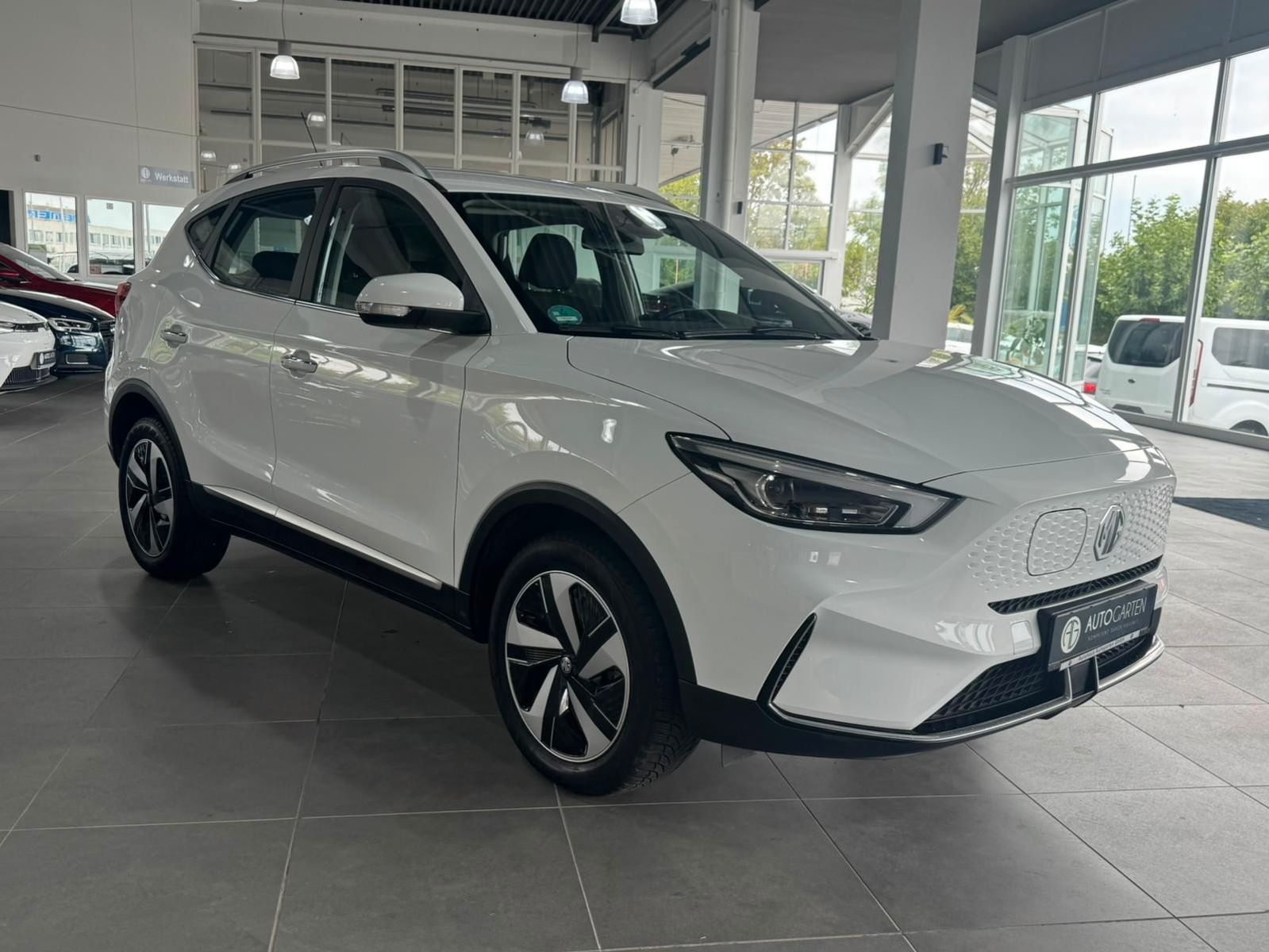 MG ZS