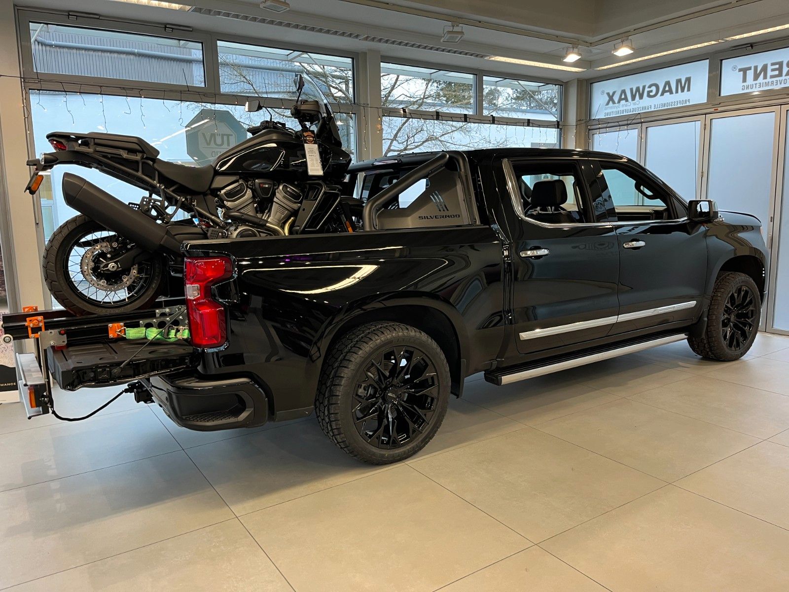 Fahrzeugabbildung Chevrolet Silverado 6.2 V8 High Country*Z71 *KlappeLPG